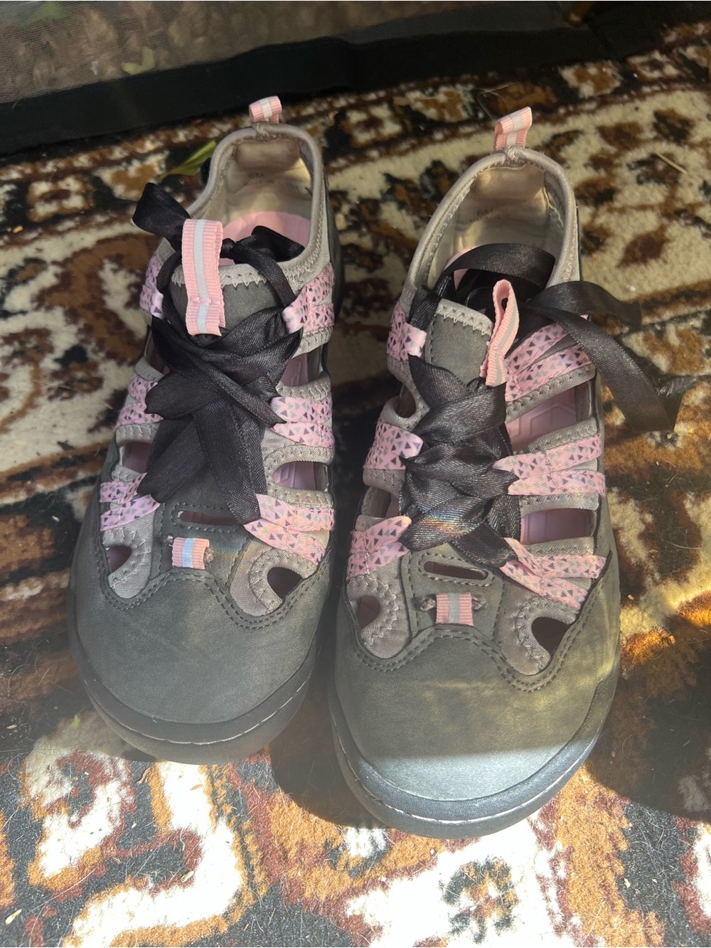 jsport by jambu cutout shoes